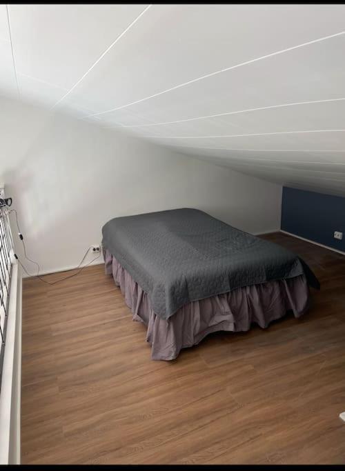Nyrenoverat Strandnaera Med Fantastisk Utsikt Rimbo Zewnętrze zdjęcie