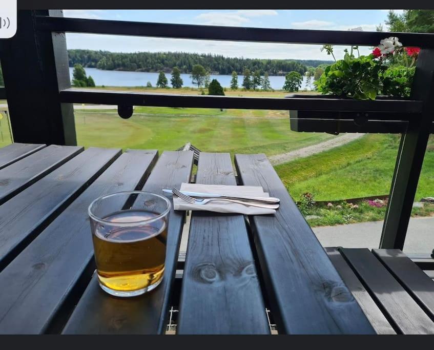 Nyrenoverat Strandnaera Med Fantastisk Utsikt Rimbo Zewnętrze zdjęcie